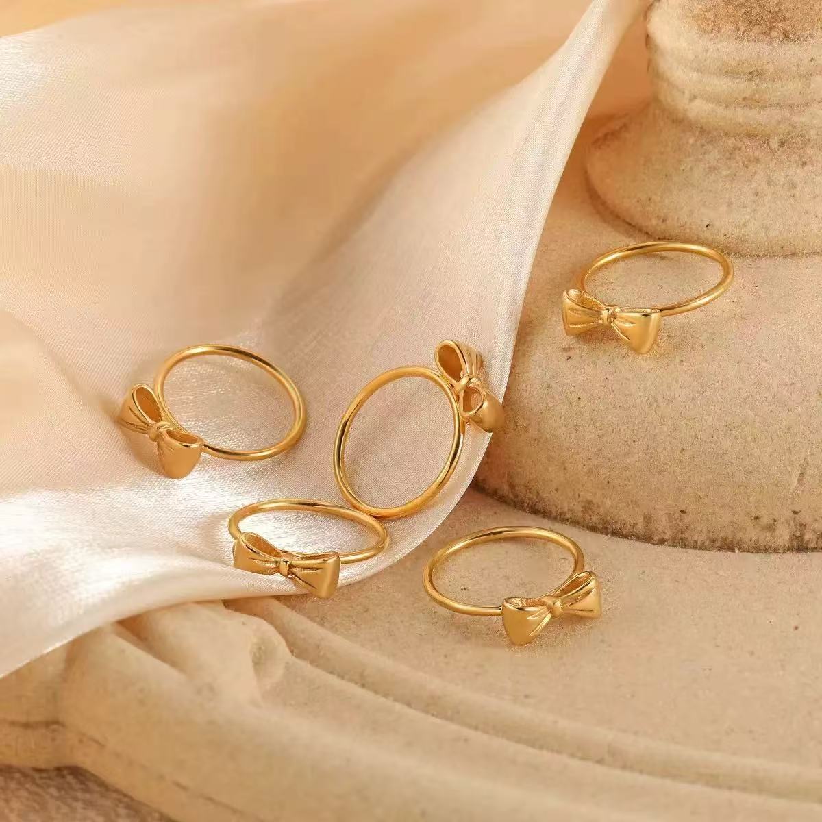 RINGS