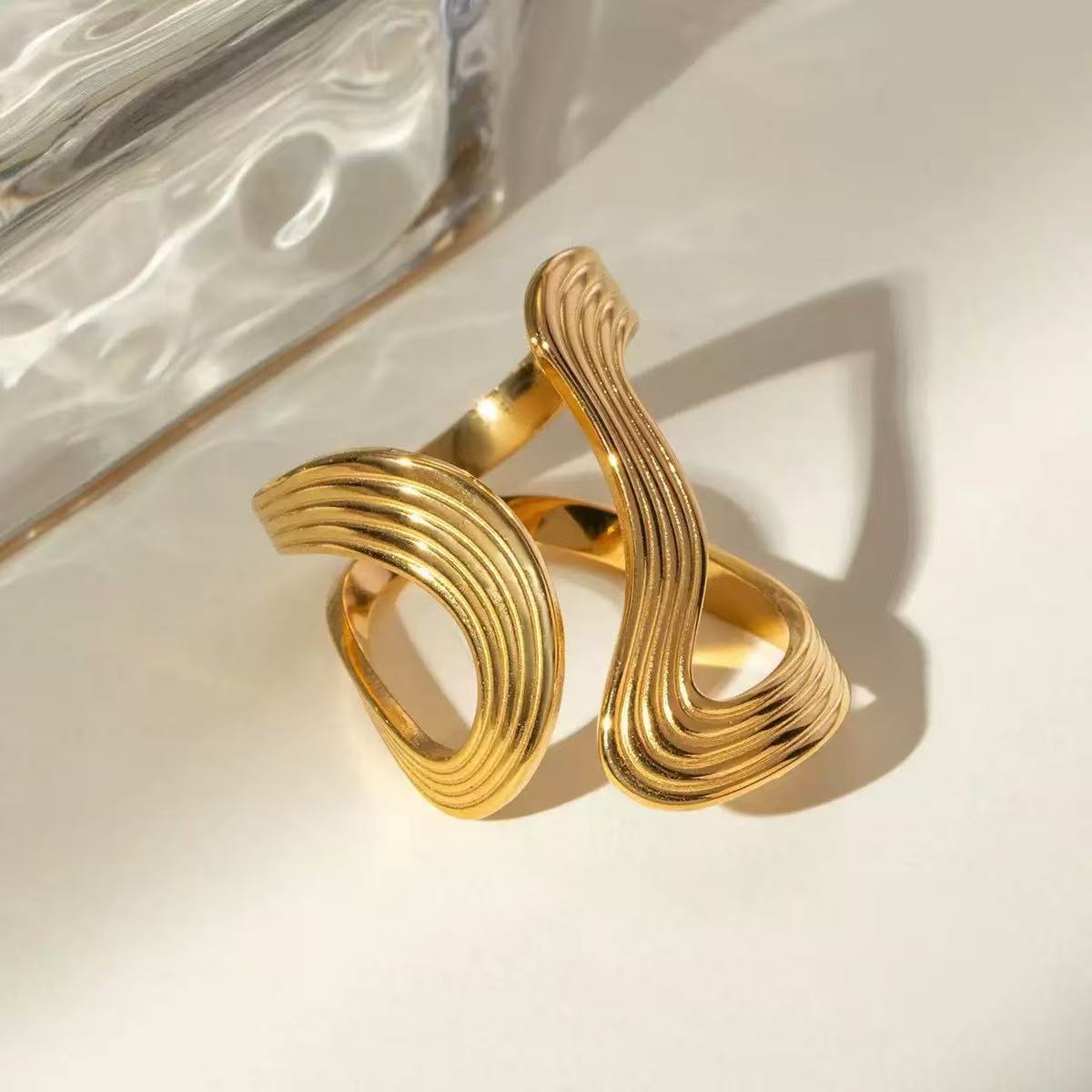 RINGS